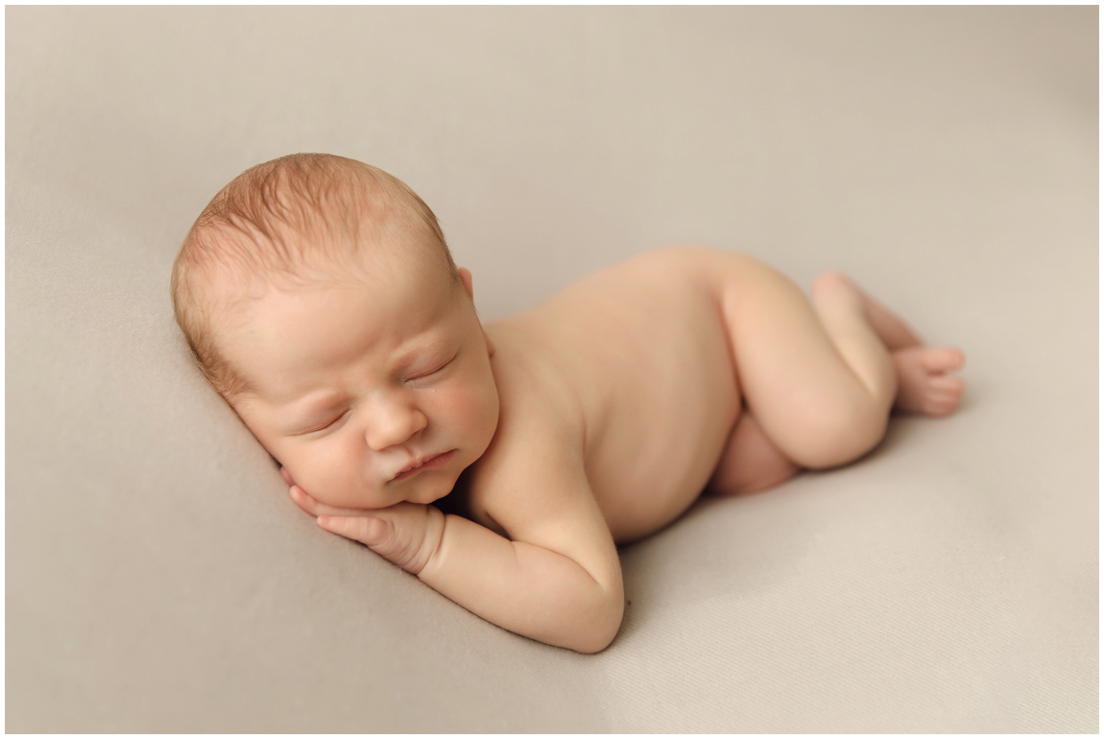 omaha newborn photographer