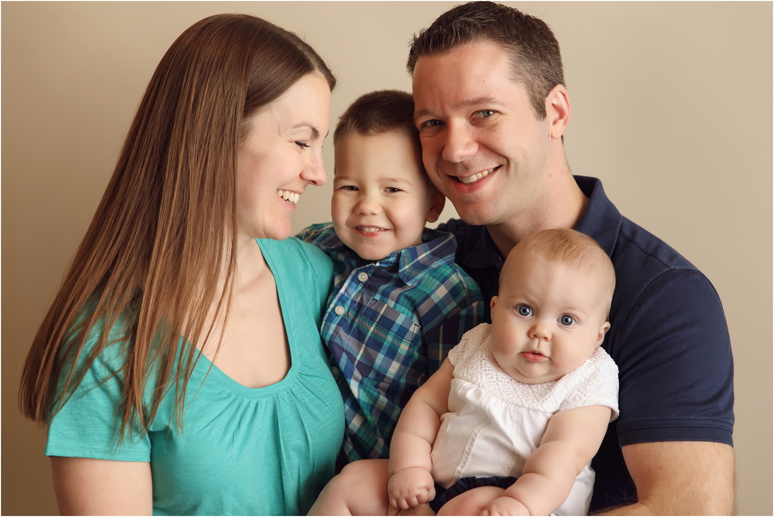 omaha family photographer; omaha photographer; best of omaha; stephanie reeves photography; omaha; omaha newborn photographer