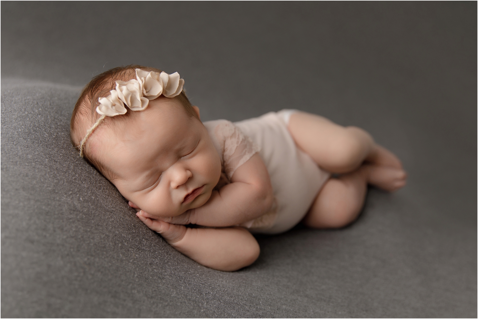 best of omaha,omaha photographer,omaha newborn photographer,omaha newborn photography,stephanie reeves,stephanie reeves photography,newborn photography,omaha family photographer,